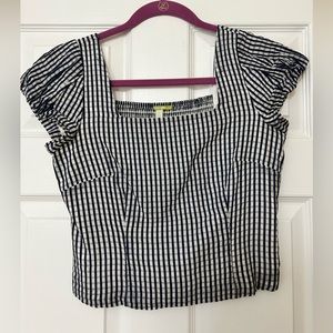 Gianni Bini crop top, size 6